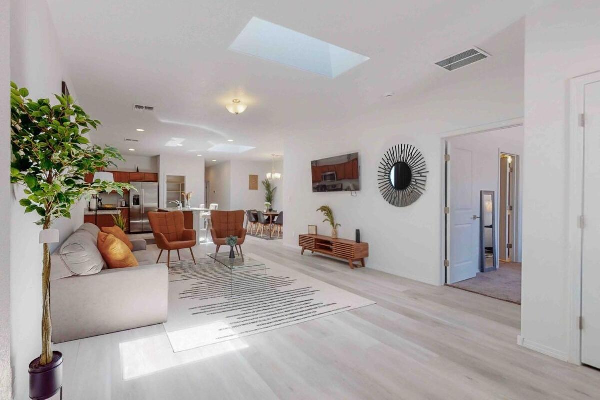 Modern Home 3Br Next To Airport, Netflix, Casino Albuquerque Exterior photo